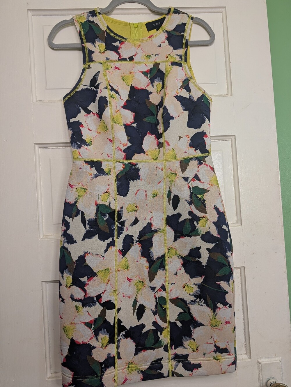 J.Crew Cove Floral Surf Scuba Sheath Dress Size 4 Neon Trim - Picture 2 of 12